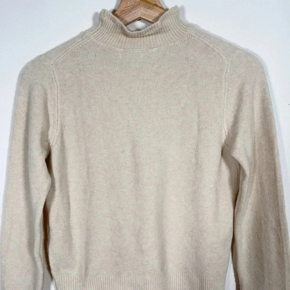 🌟✨2  for $40✨🌟 ZARA | IVORY SWEATER - Picture 12 of 14